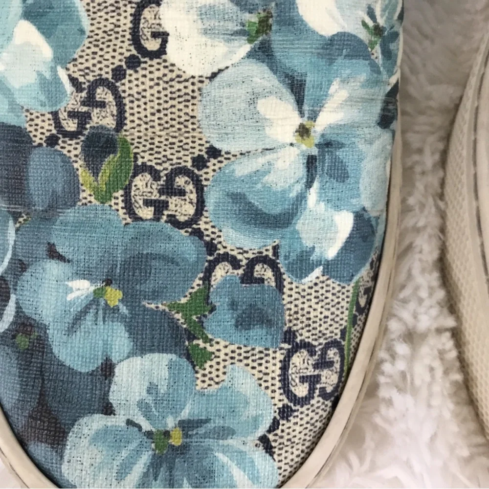 Gucci Blue Floral Slip-On Sneakers - Picture 3 of 13